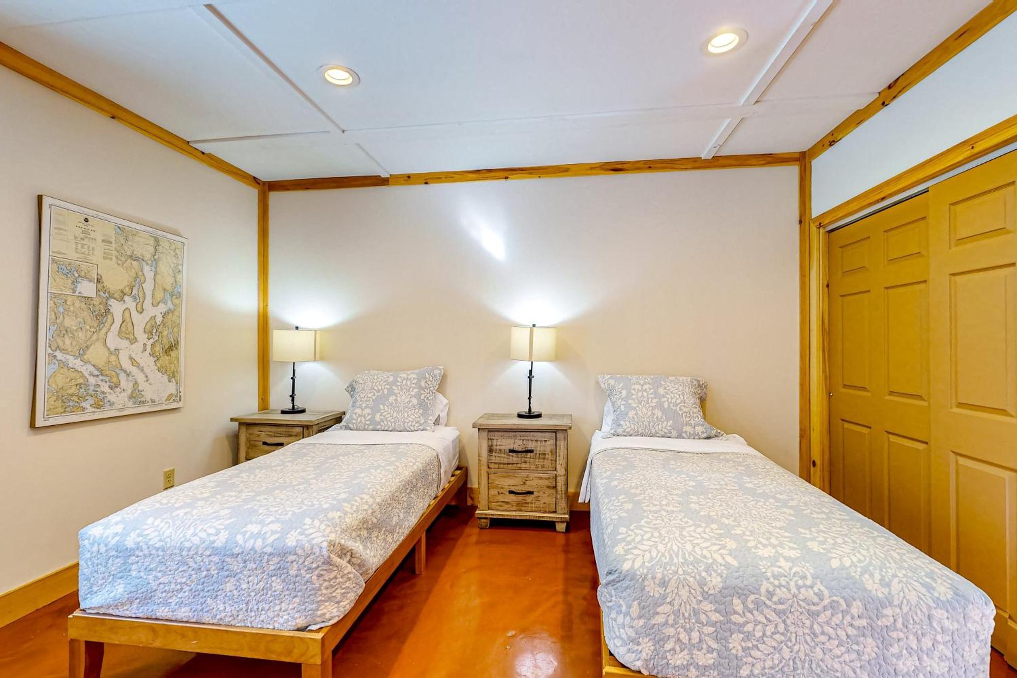 Traveler'S Hideaway, Unit B Villa Ellsworth Exteriör bild
